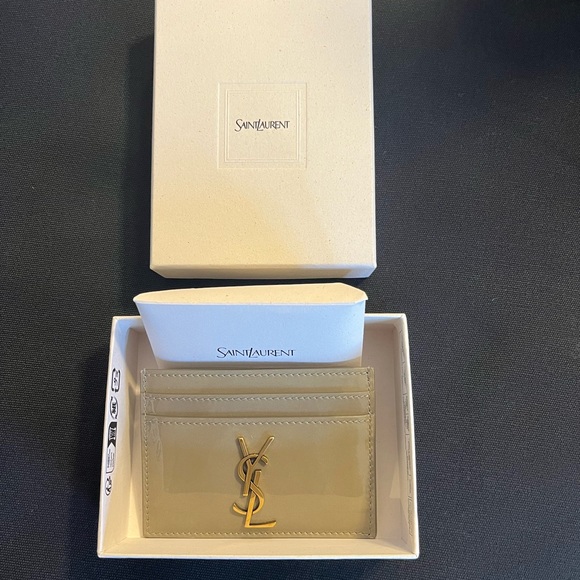 Saint Laurent Patent Leather Card Holder - Picture 2 of 9